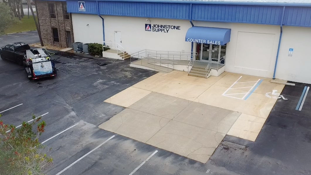 Commercial Property Pressure Washing in Daytona Beach FL 